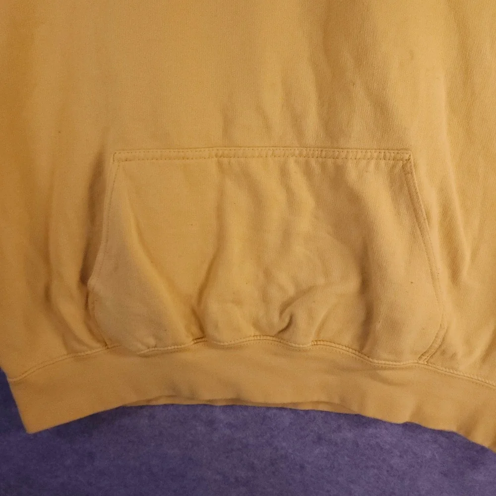 Yours Truly Yellow Phora I Think I Love You Rose Graphic Hoodie Men L Rare‎ Flaw